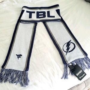 🌩 NWT TampaBay Lightning Scarf